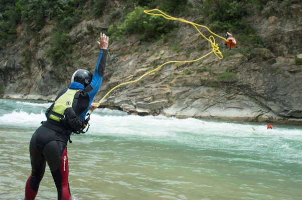 curso de rescate rios