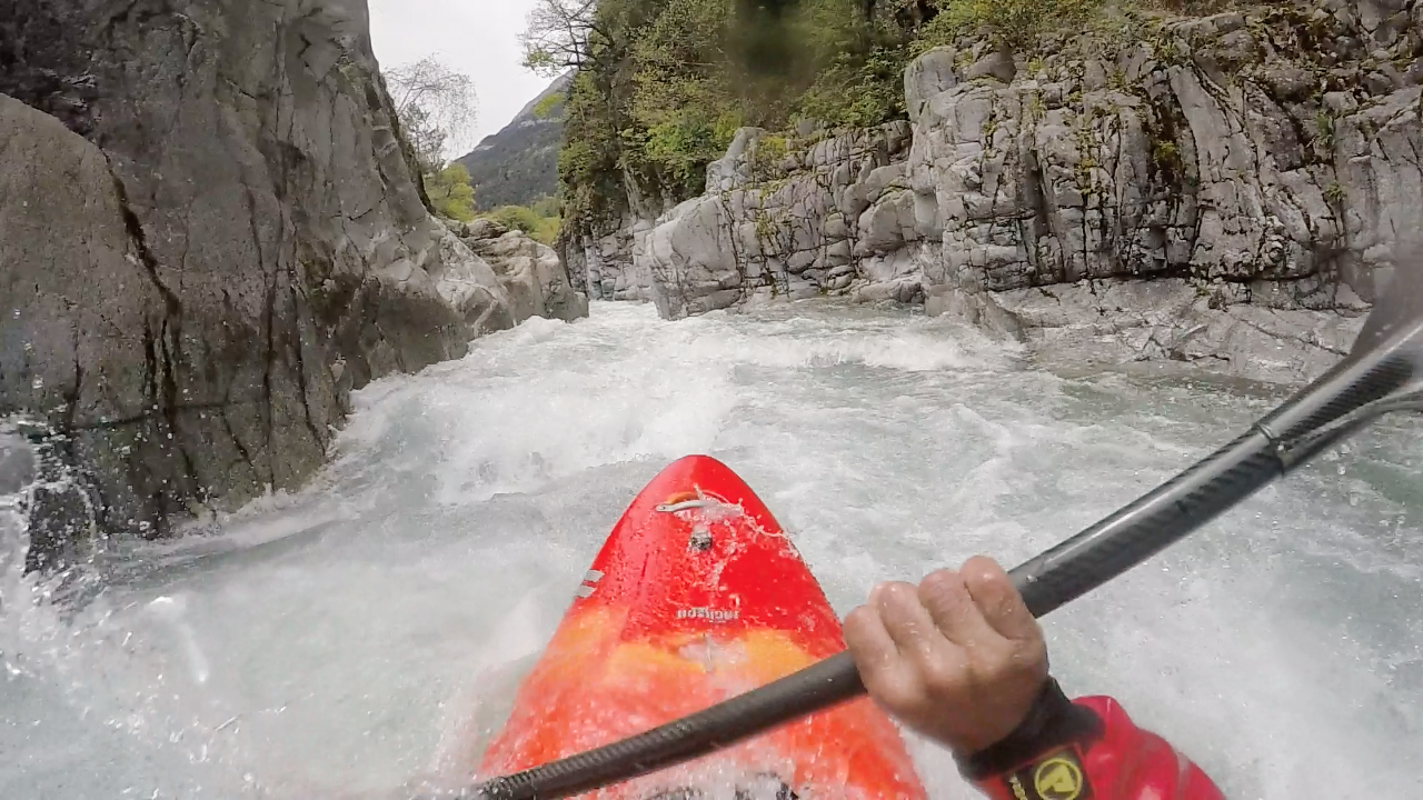 Guia de kayak en Pirineos, Río Barrosa