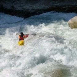 Array
(
    [id] => 819
    [id_producto] => 147
    [imagen] => pro_the-wall-en-el-rio-bote-kosi-nepal.jpg
    [orden] => 2
)
